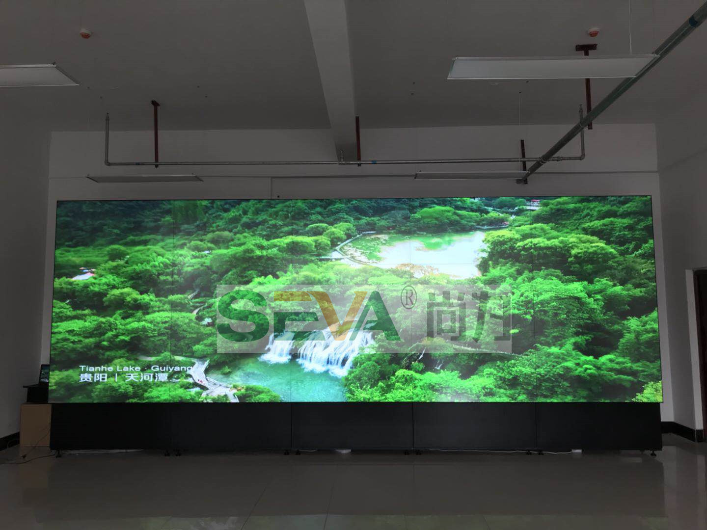 SEVA 60寸DLP監(jiān)控大屏幕應(yīng)用于四川瀘州第七中學信息安全中心
